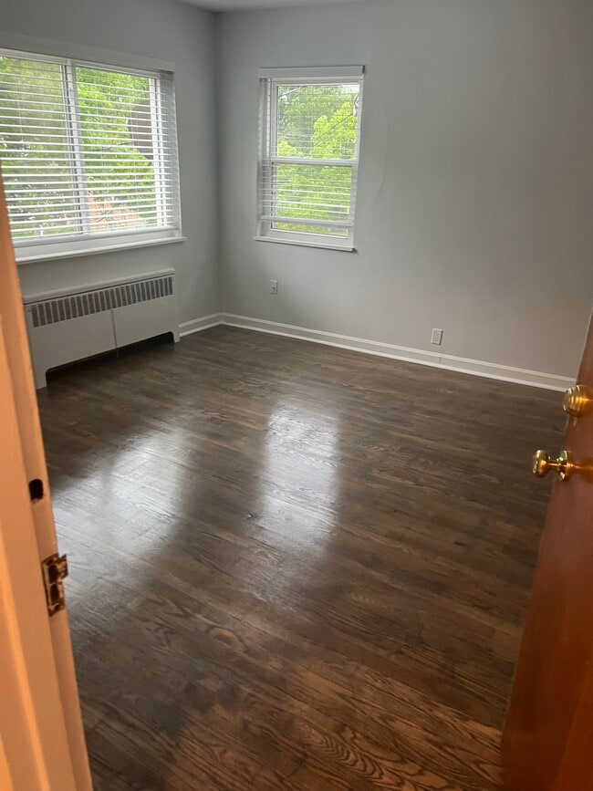 4430 Ridgeview Ave, Unit 3
