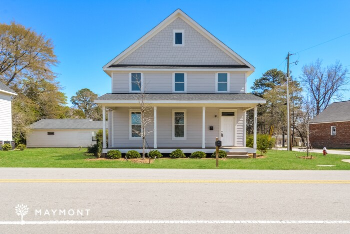 292 Bridge St in Fuquay Varina, NC - Building Photo
