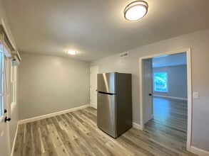 331 Vineyard Park Ct in Winston-Salem, NC - Building Photo - Building Photo