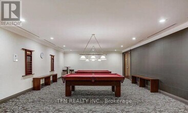 3 Rean Dr in Toronto, ON - Building Photo - Building Photo