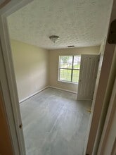 25 Chelsea Ln in Grantville, GA - Building Photo - Building Photo
