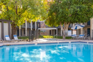 Vue Nineteen 01 in Tempe, AZ - Building Photo