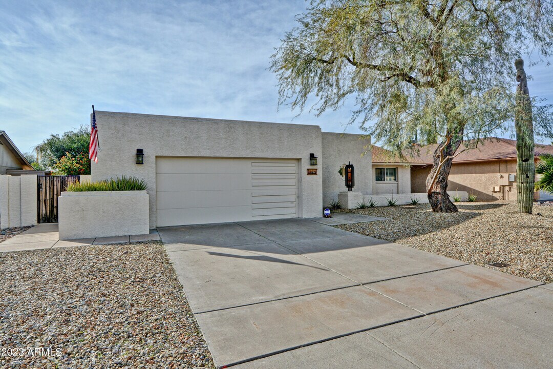 6747 E Aire Libre Ln in Scottsdale, AZ - Building Photo