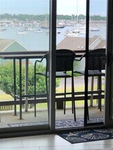 1316 Capella S-Unit -1316 in Newport, RI - Building Photo - Building Photo