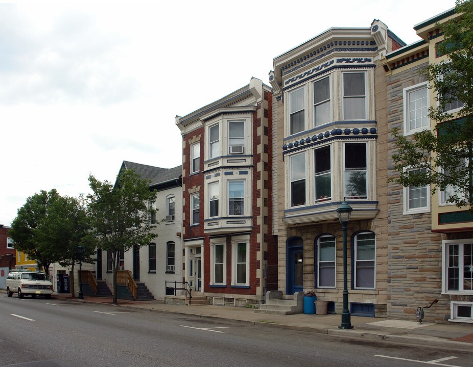 125 E Franklin St in Hagerstown, MD - Foto de edificio