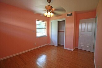6825 Neff St in Houston, TX - Building Photo - Building Photo