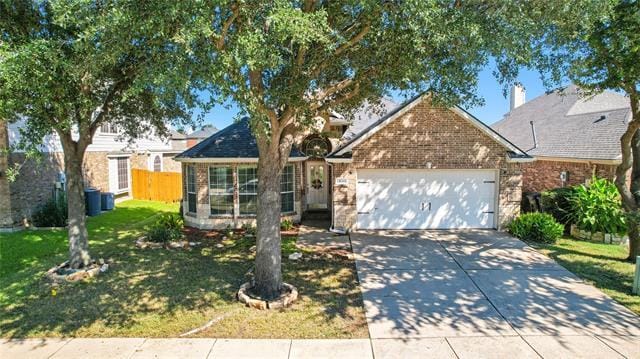 11600 Winding Brook Dr in Fort Worth, TX - Building Photo - Building Photo