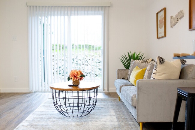 619 Jack Stephens Dr in Little Rock, AR - Building Photo - Building Photo