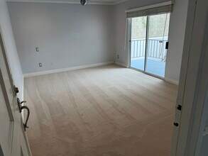 1649 Appian Way, Unit 210 in Santa Monica, CA - Building Photo - Building Photo
