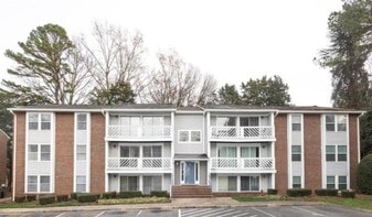 9500 Shannon Green Dr, Unit 9500 Shannon Green Dr - C in Charlotte, NC - Building Photo