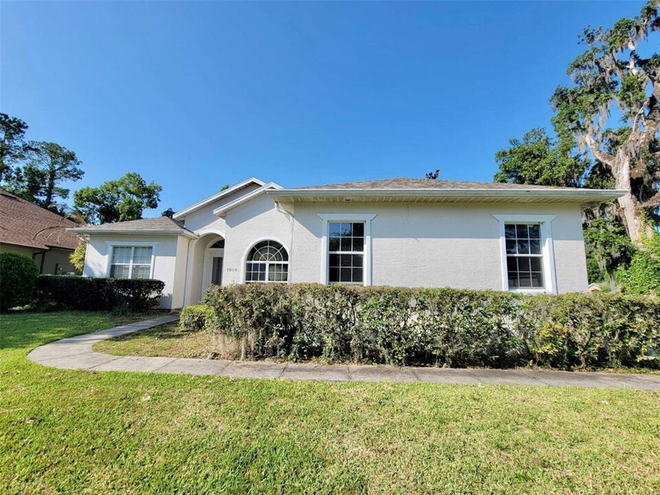 1908 SW 28th St in Ocala, FL - Building Photo