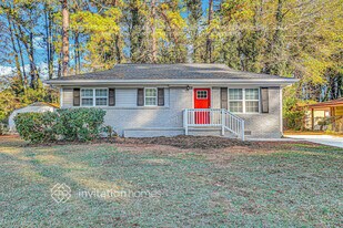 843 Meadow Pl in Marietta, GA - Building Photo