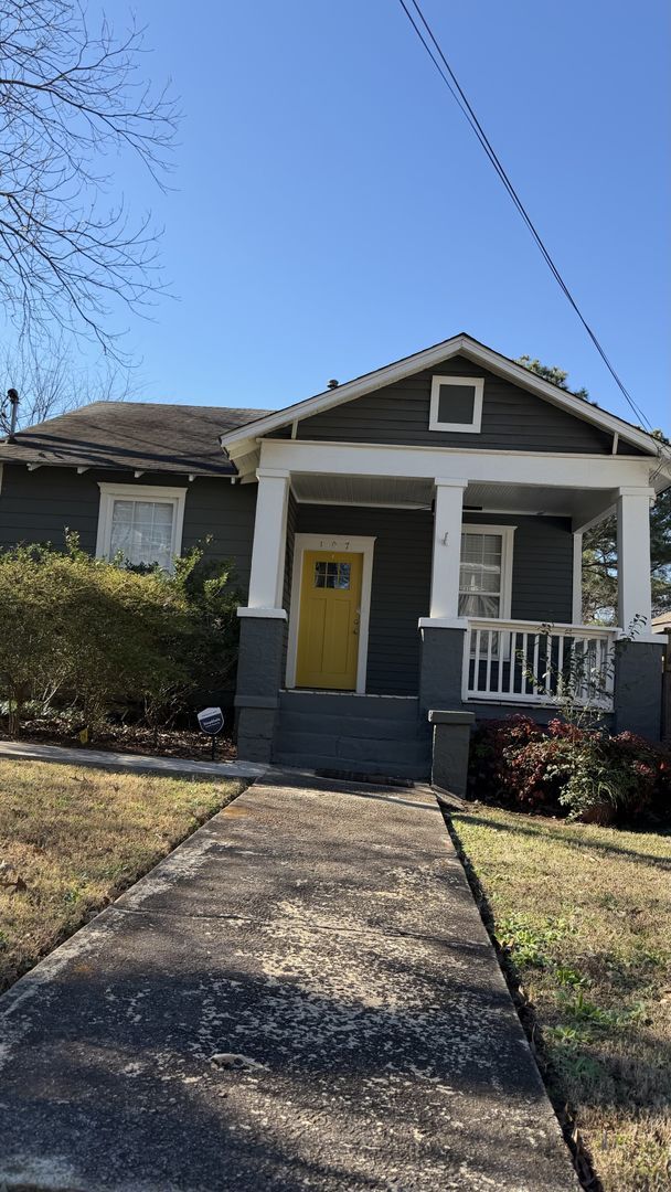 property at 107 Cleveland St SE