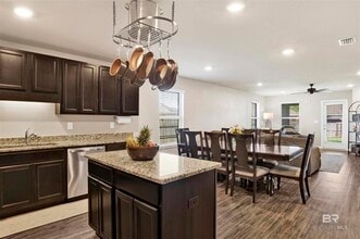 1283 Fairlawn Dr in Semmes, AL - Building Photo - Building Photo