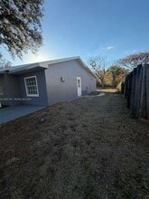 4030 School Cir in La Belle, FL - Building Photo - Building Photo