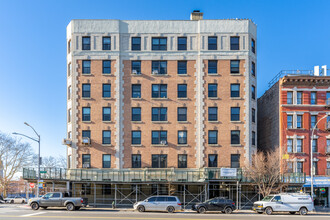 1580 Amsterdam Ave in New York, NY - Building Photo - Building Photo