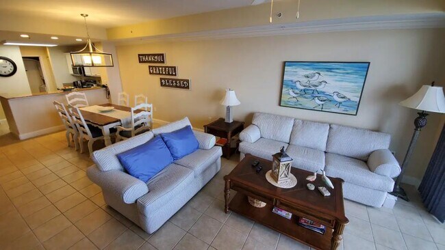13427 Blue Heron Beach Dr in Orlando, FL - Foto de edificio - Building Photo