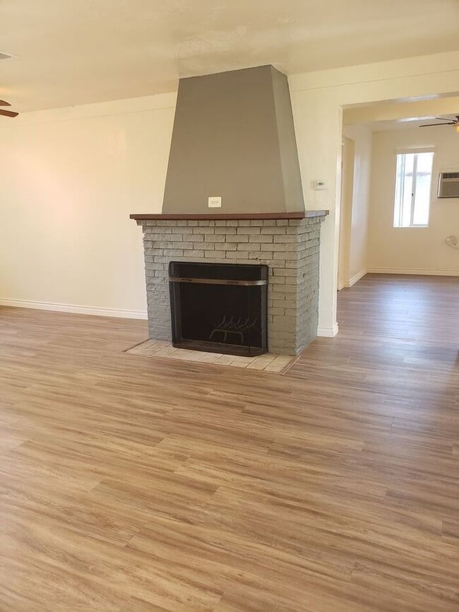 206 S Johnson Ave in El Cajon, CA - Building Photo - Building Photo