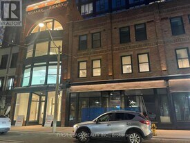 100 Queen St E in Toronto, ON - Building Photo