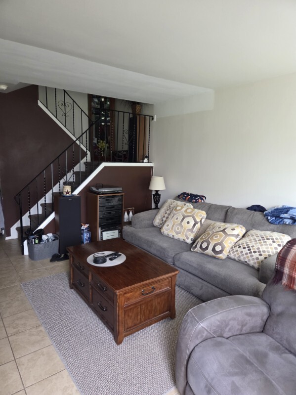 412 Brandywine Ct, Unit 412 in Warminster, PA - Foto de edificio - Building Photo