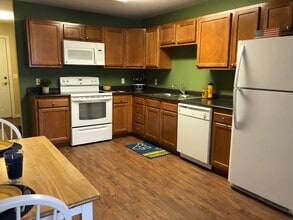 Metro Towers in Morgantown, WV - Building Photo - Building Photo