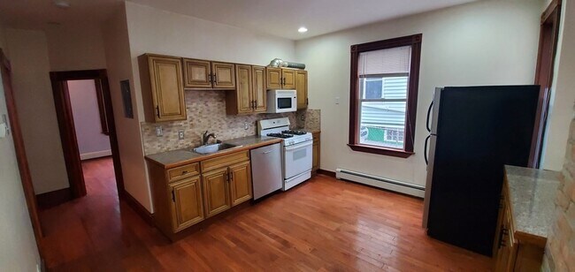 69 Mozart St, Unit 1