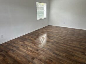 3701 SW 59th Terrace in Davie, FL - Building Photo - Building Photo