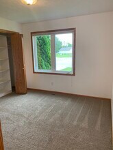 1501 N Cedar Ave in Hastings, NE - Building Photo - Building Photo