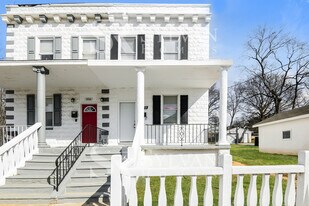 358 Nicholson Rd in Essex, MD - Building Photo