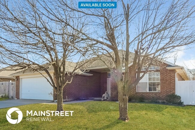 property at 5504 SE 81st St