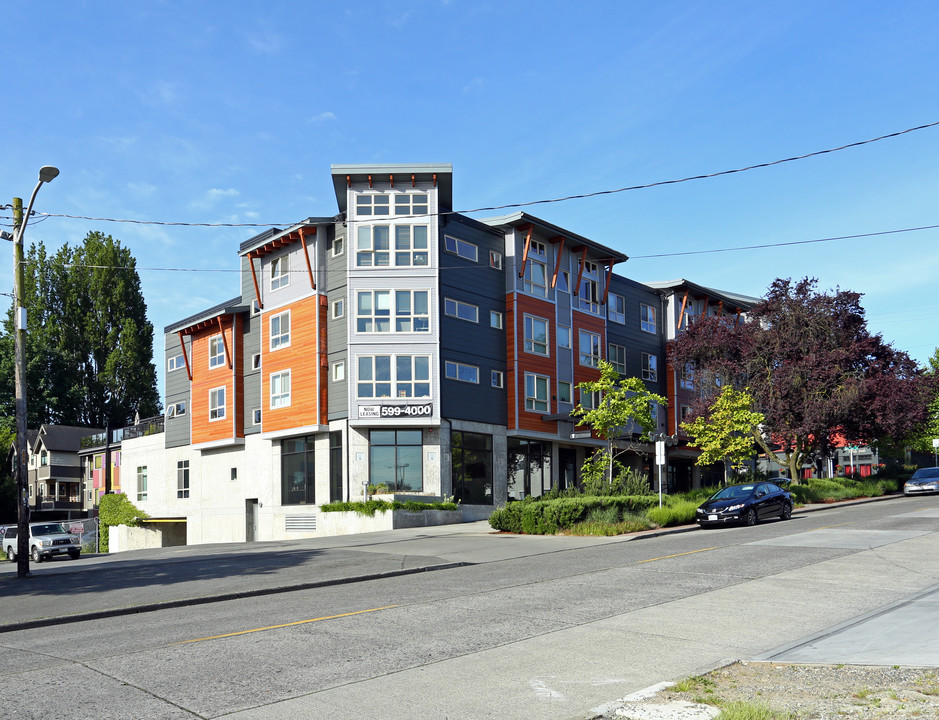 Tempo in Seattle, WA - Building Photo