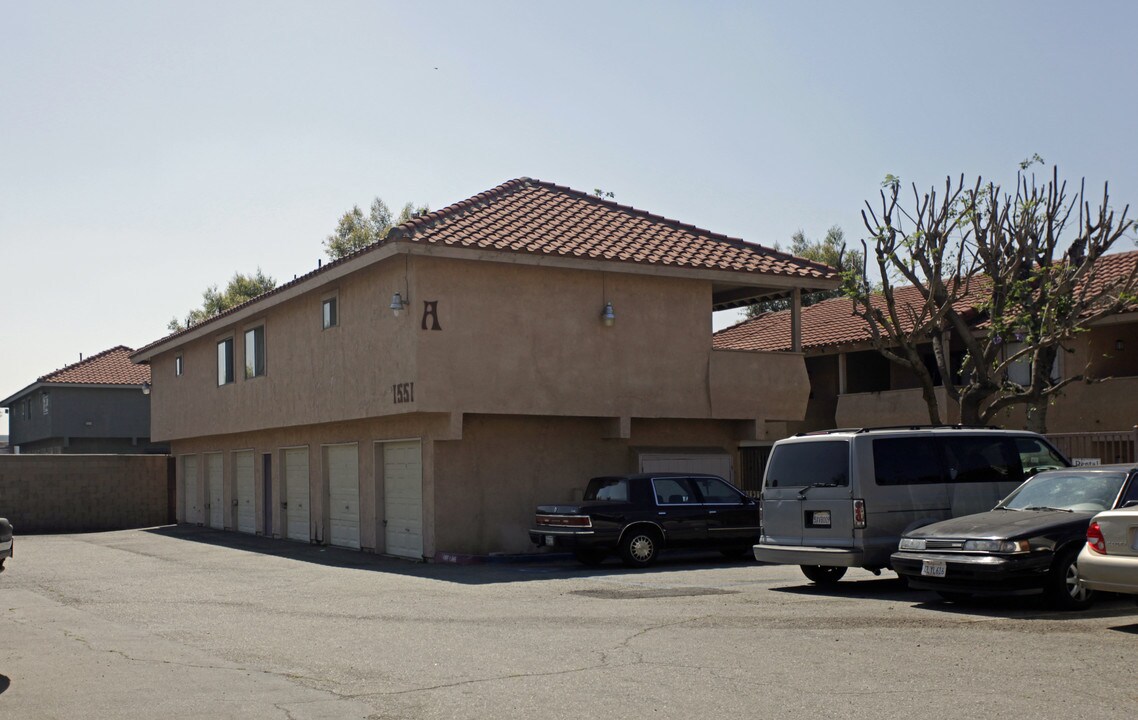 Suntree Apartments in Fontana, CA - Building Photo