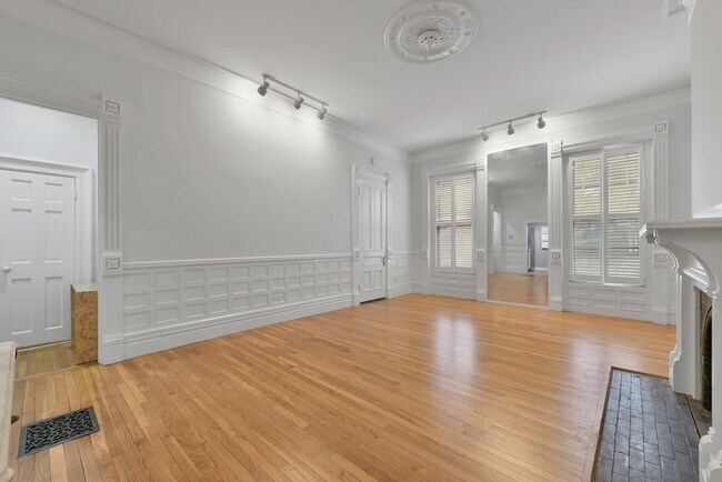 240 Marlborough St in Boston, MA - Foto de edificio - Building Photo