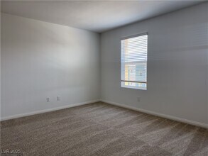 9166 Orange Horizon Ave in Las Vegas, NV - Building Photo - Building Photo