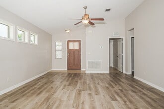 203 San Casciano Ln in Bradenton, FL - Building Photo - Building Photo
