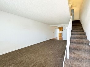 3835 Marshall Ave in Eugene, OR - Building Photo - Building Photo