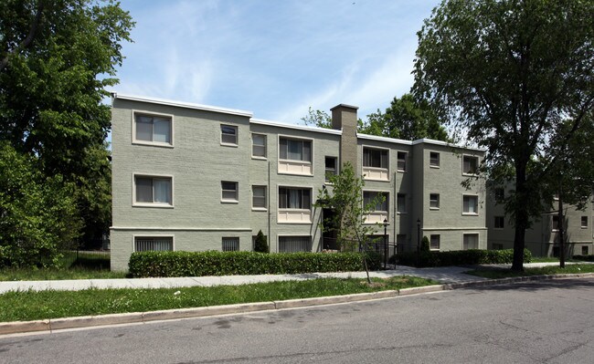 Renaissance Apartments at Hartford in Washington, DC - Foto de edificio - Building Photo