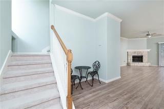 4801 E Oltorf St in Austin, TX - Foto de edificio