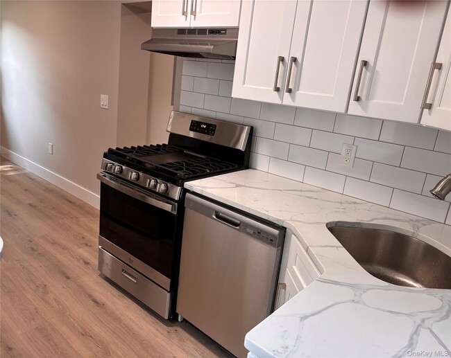 property at 60 Leroy Ave