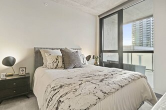 146 N Ada St in Chicago, IL - Building Photo - Building Photo