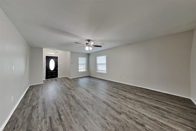 15623 Ashbournne Springs Ln in Houston, TX - Building Photo - Building Photo