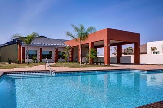 1437 Ozark Ave in McAllen, TX - Building Photo - Building Photo