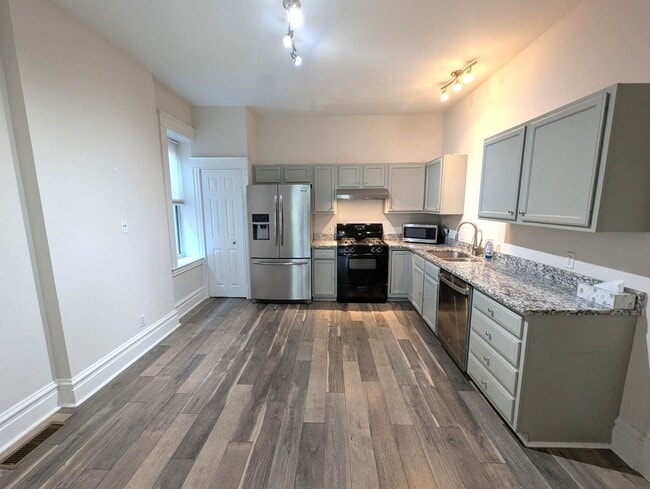 3674 Shaw Blvd in St. Louis, MO - Building Photo - Building Photo