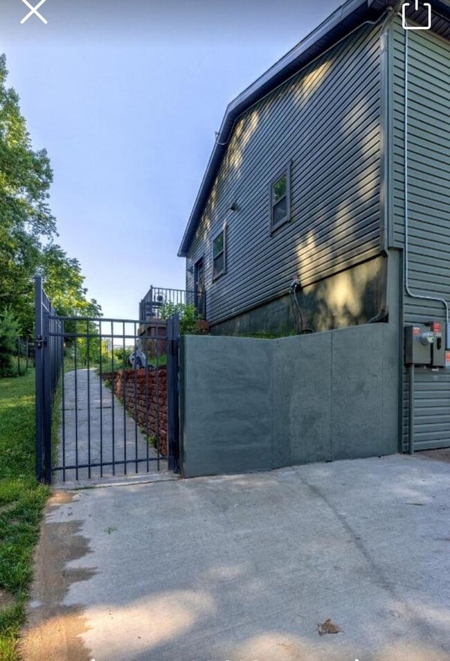 497 W Center St in Douglas, MI - Building Photo - Building Photo