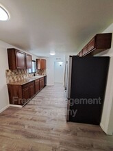 4435 E Hampton Way in Fresno, CA - Building Photo - Building Photo