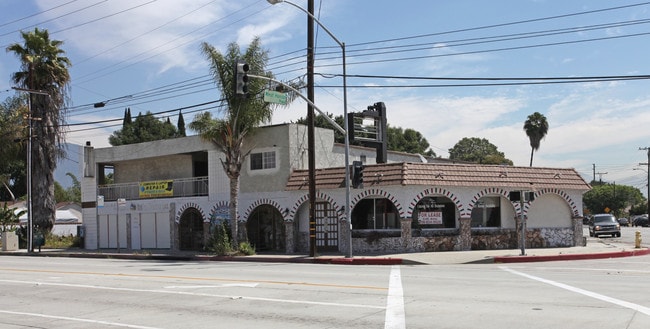4988-4990 Santa Anita Ave