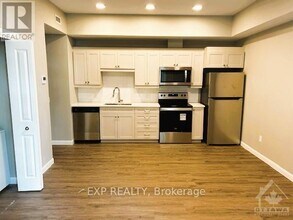 31-231 Eric Devlin Ln in Perth, ON - Building Photo - Building Photo