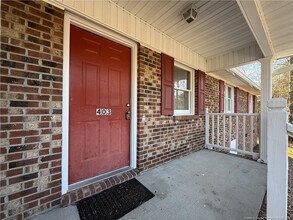 403 W 8th Ave in Raeford, NC - Building Photo - Building Photo