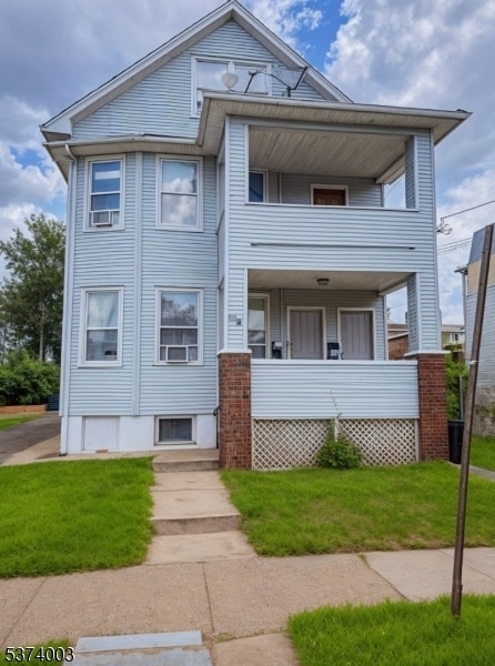 property at 28 Rossiter Ave