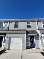 147 Randwick Ln in Greer, SC - Building Photo